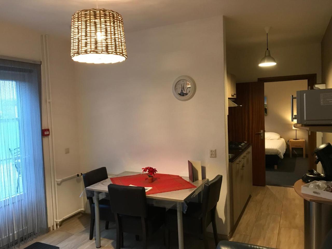 Appartementen De Zegelskoel Heijenrath Exterior foto